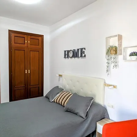 Conil, Playa Patio Andaluz Apartment